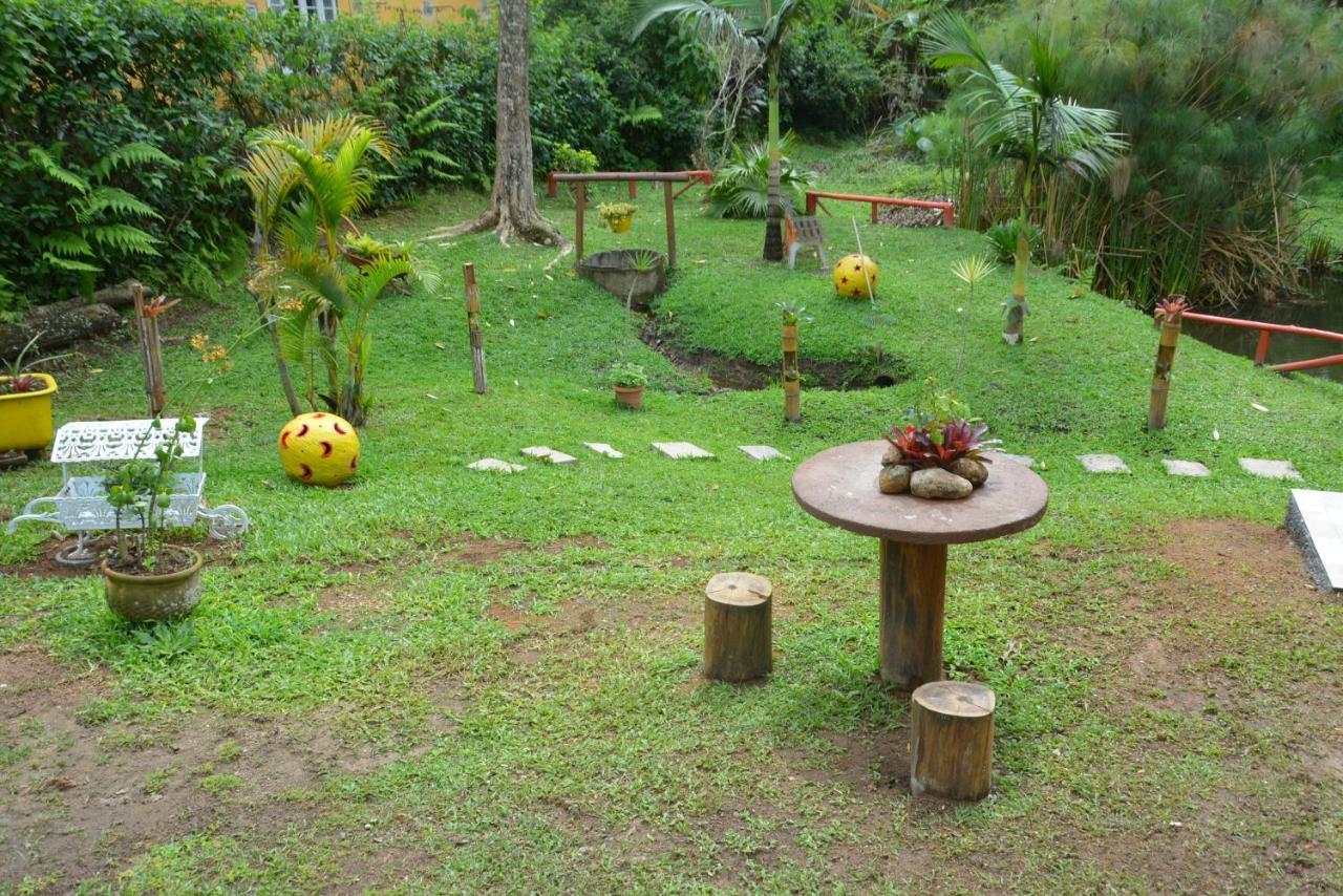 Sitio E Pousada Recanto Dos Ipes Teresópolis Eksteriør billede